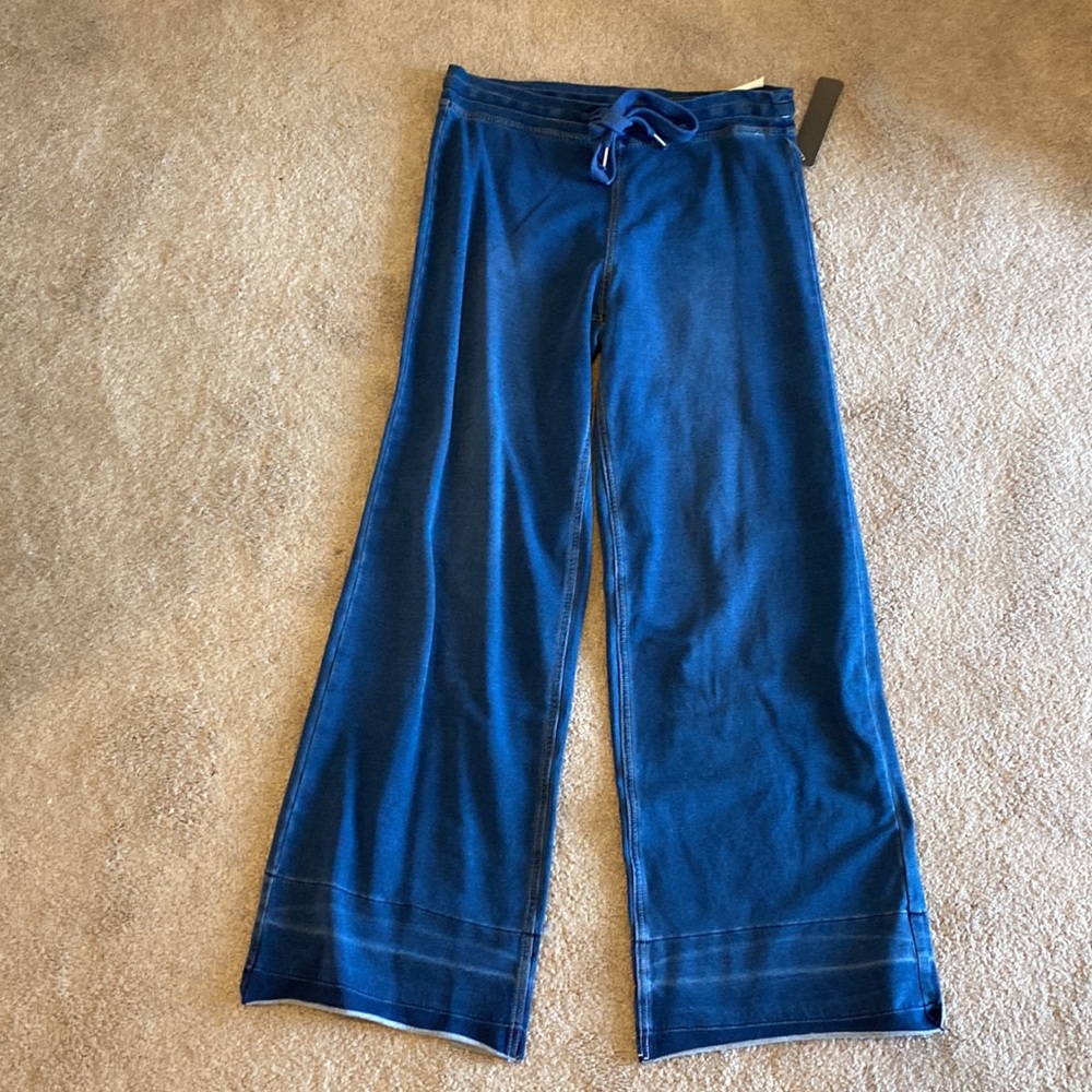 Tractr cropped wide leg pants denim look size 26